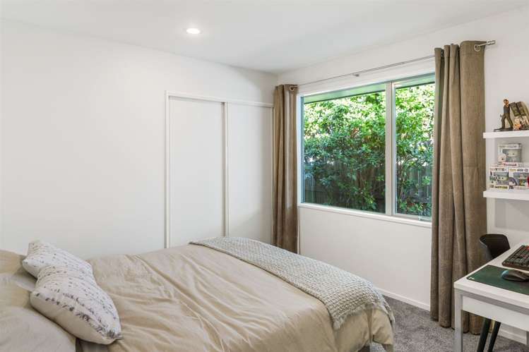 29a Charlesworth Street Woolston_15