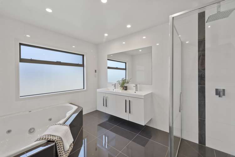 35 Mataroa Crescent Flagstaff_11