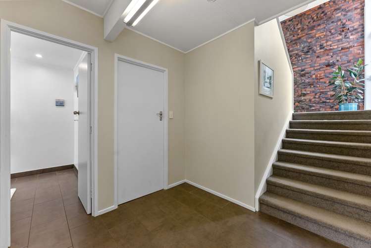 21a Forrest Hill Road Milford_14