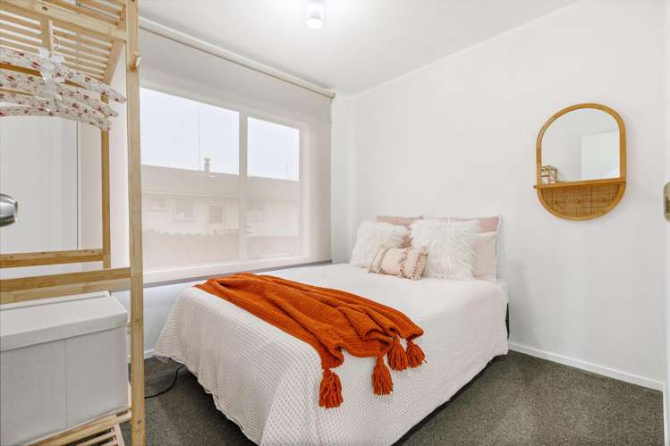 70 Harmel Road Glendene_13