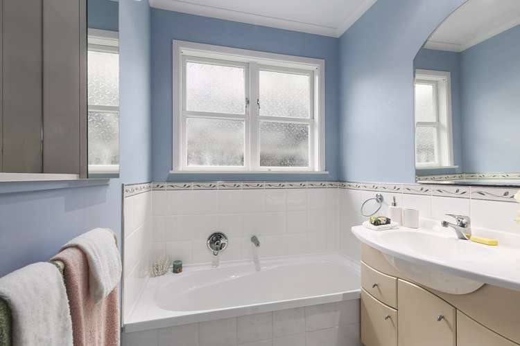 19a Tawa Terrace Tawa_10