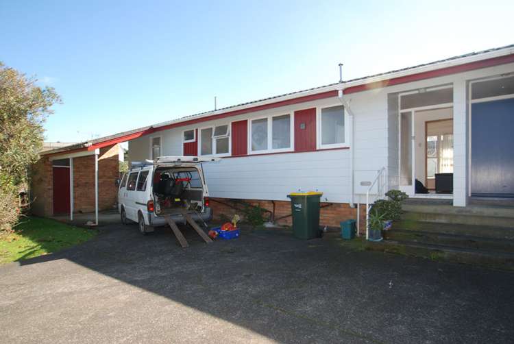 152 Lake Road Belmont_11