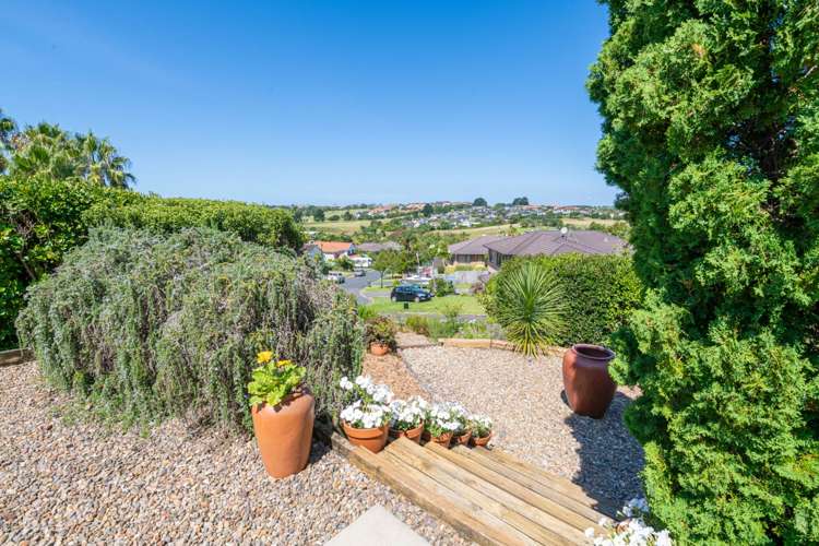 25 Admiralty Rise Gulf Harbour_21