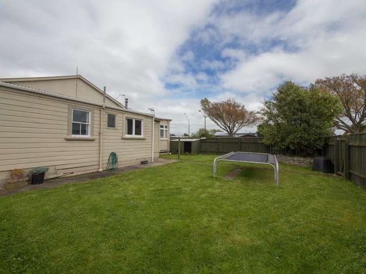 209 Ferguson Street Palmerston North Central_12