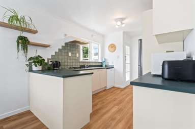 1 Ford Avenue_4