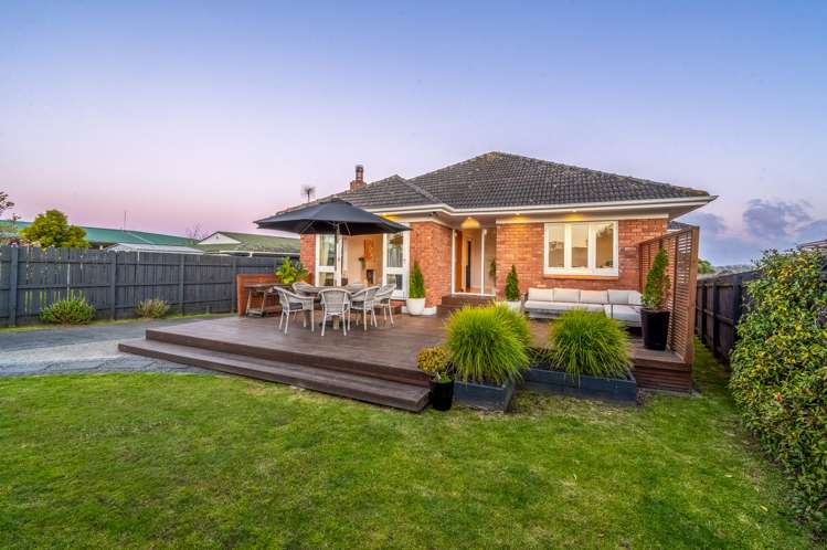 20 Bradbury Road Botany Downs_26