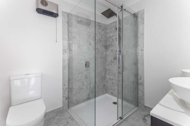 155 Guildford Drive Paraparaumu Beach_13