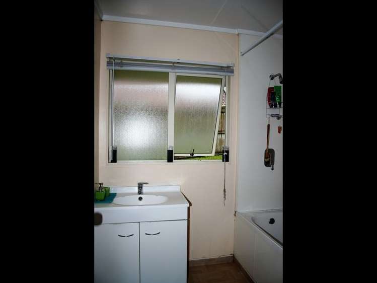 11 Cretian Crescent Henderson_9