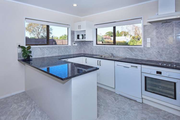 1/12 Russell Road Manurewa_5