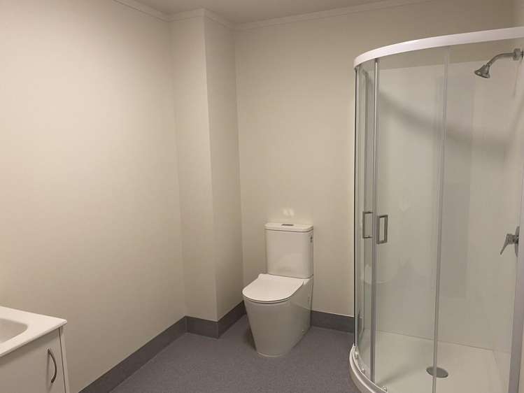 1/15 Waterford Street Mangakakahi_5