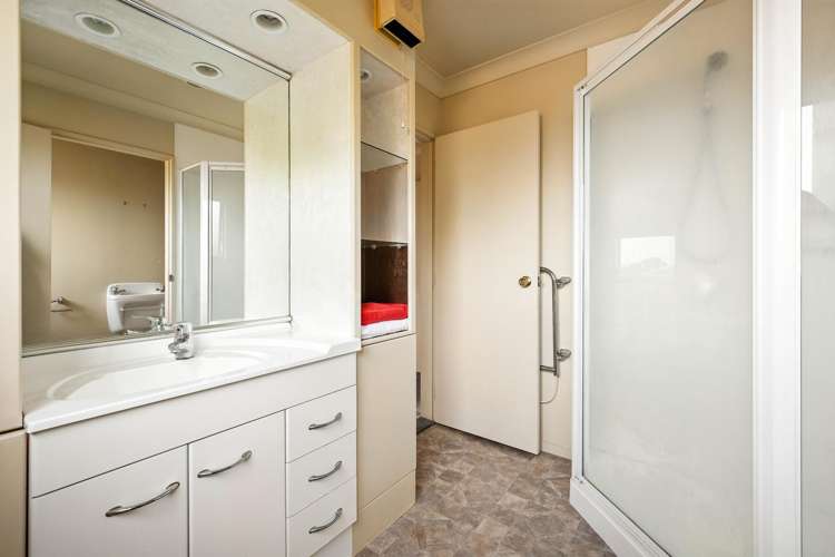 3a Hall Road Matua_16