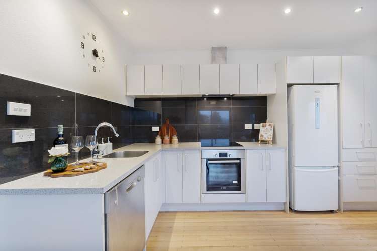 1/39 Lancaster Road Beach Haven_17