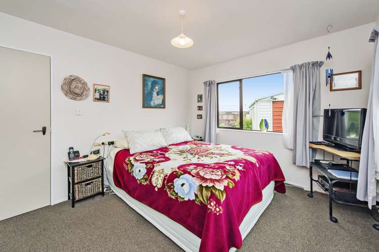 22 Seadown Crescent Amberley_17