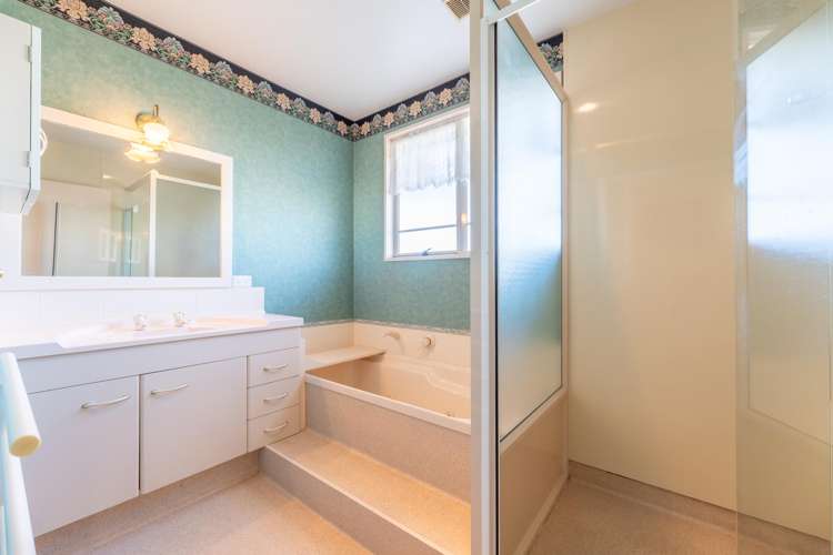 40 Elloughton Crescent Marchwiel_15