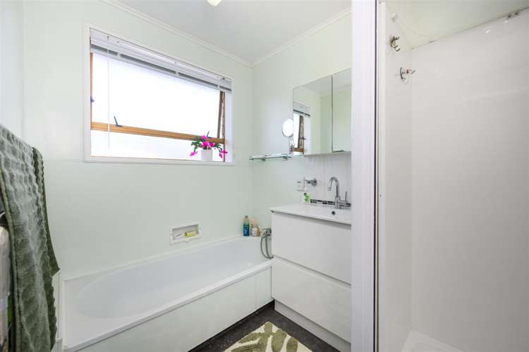 21 Flower Street Bulls_21