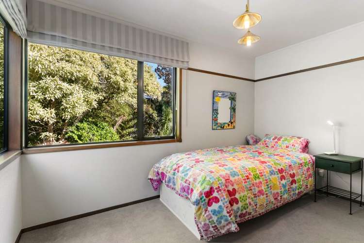 2/12 Penzance Road Mairangi Bay_17