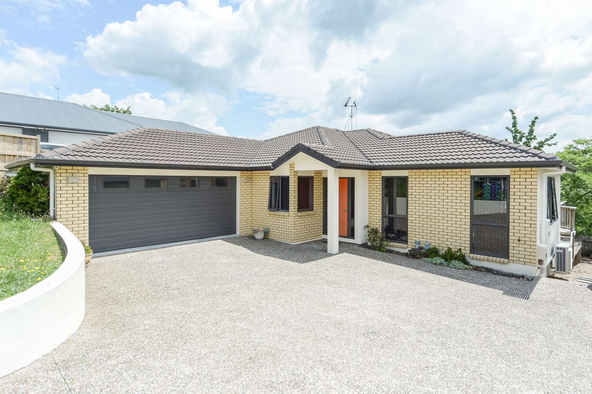 13a Thomson Avenue Dinsdale_0