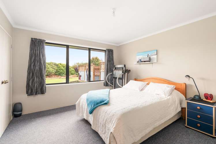 185 Centre Road Momona_15