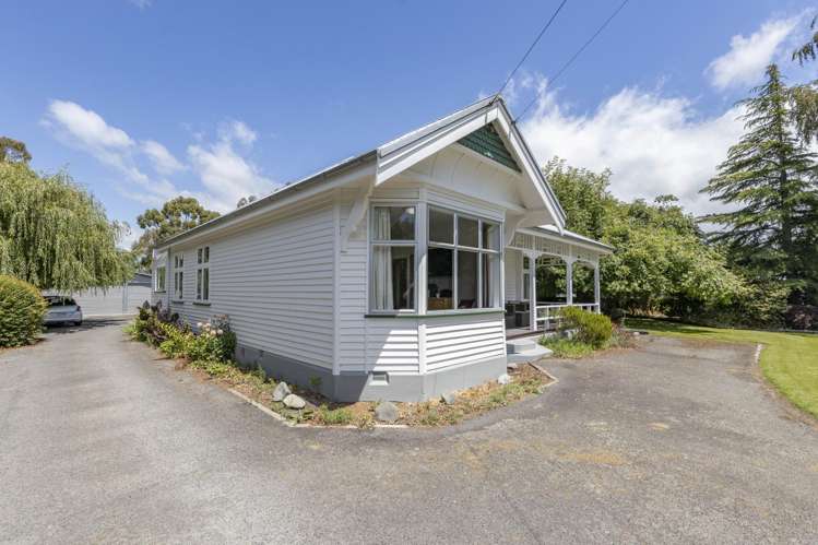 1649 Cust Road Cust_23