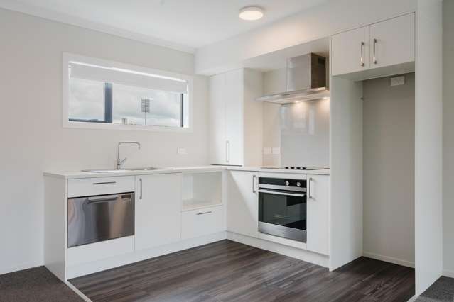 106/17 Vialou Street Hamilton Central_4