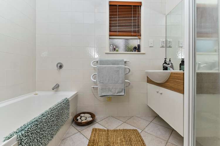 16 Hague Place Birkenhead_10