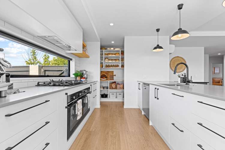 142 Georgina Street_5