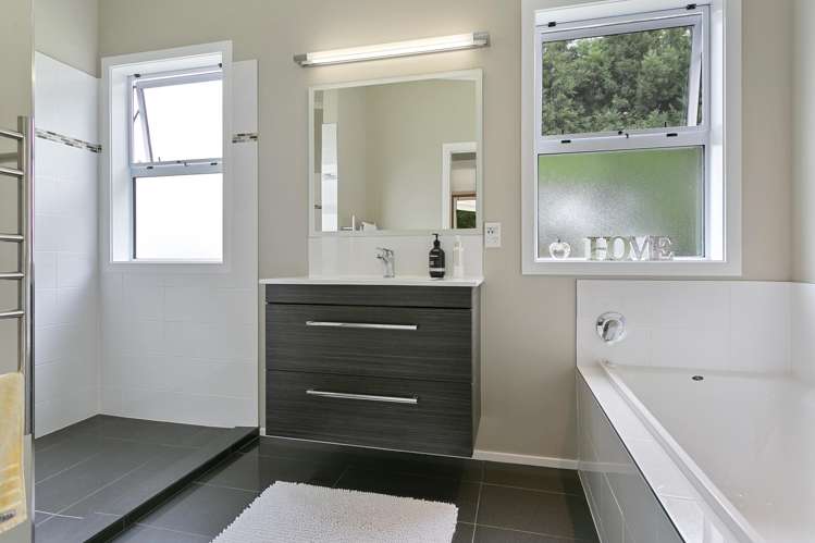 749 Tower Road Turangaomoana_8