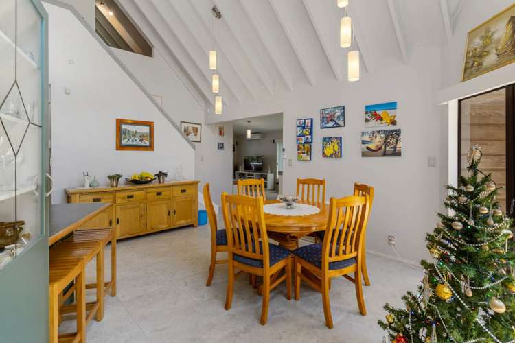 193 Whangaparaoa Road Red Beach_8