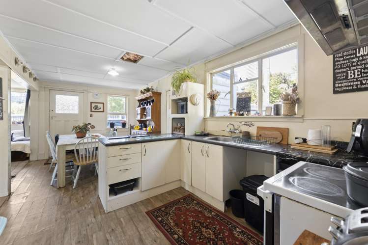 10 Sandown Street Waihola_9