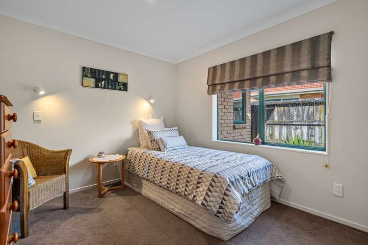 5 Mahonia Place Pyes Pa_13