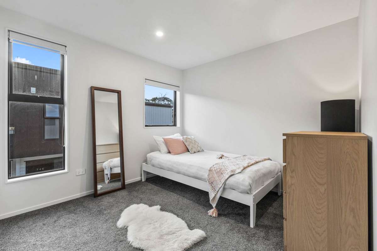 74D Jolson Road_4