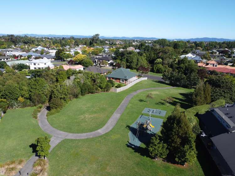 34 Huntington Drive Huntington_7