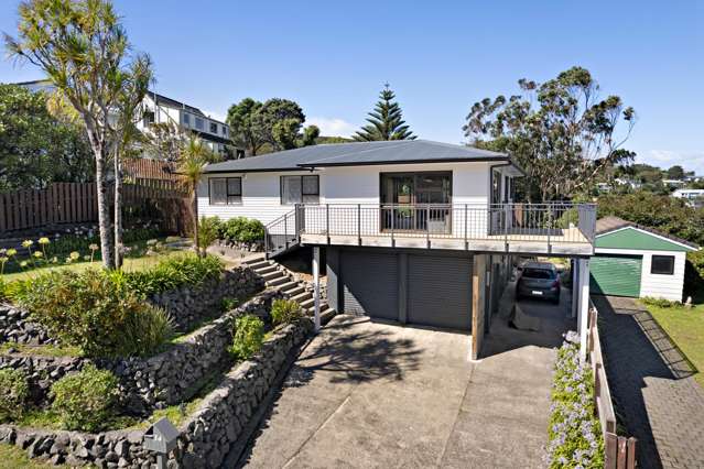 34 Percy Dyett Drive Karori_2