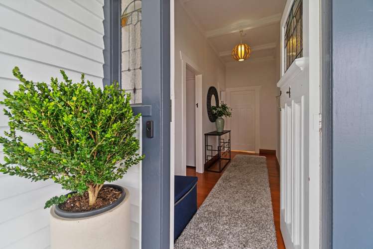 38 Aramoana Avenue Devonport_34