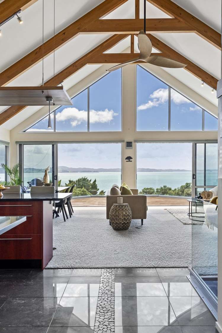 6 Sea View Terrace Maraetai_10