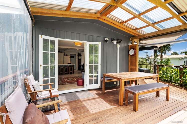 13 Maraetai Place Port Waikato_10