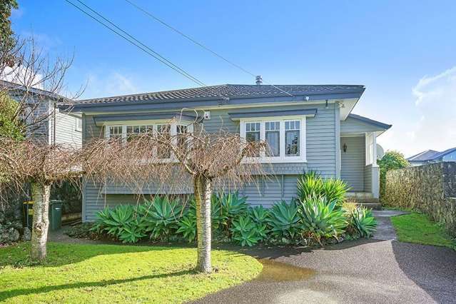 13 Whitworth Road Mount Eden_1