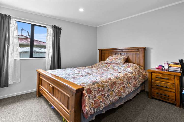 25 Dungarvon Place Clendon Park_8