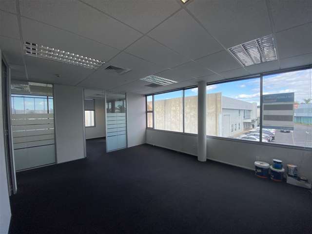 G/27-29 William Pickering Drive Albany_2