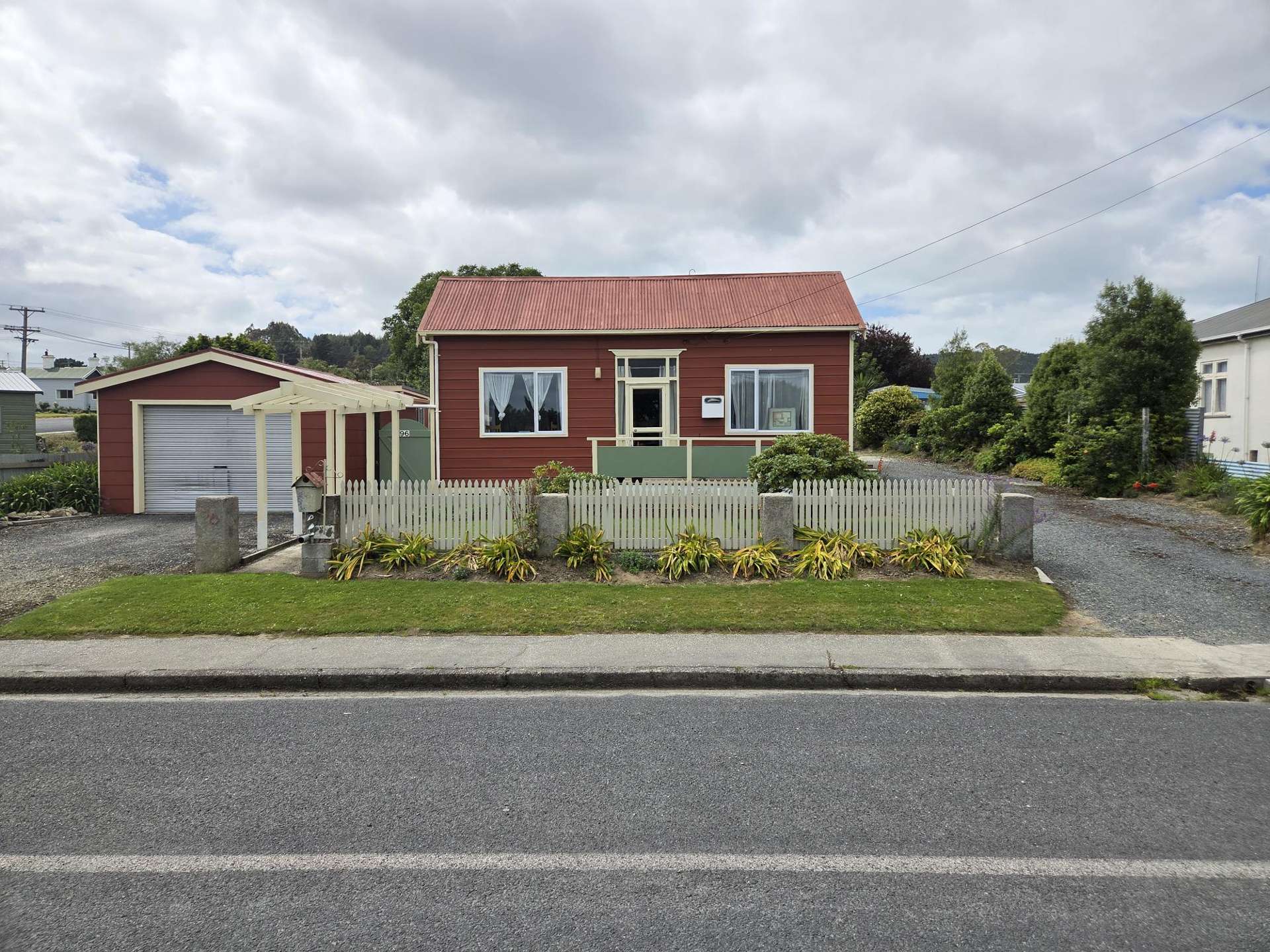 96 Eddystone Street Kaitangata_0