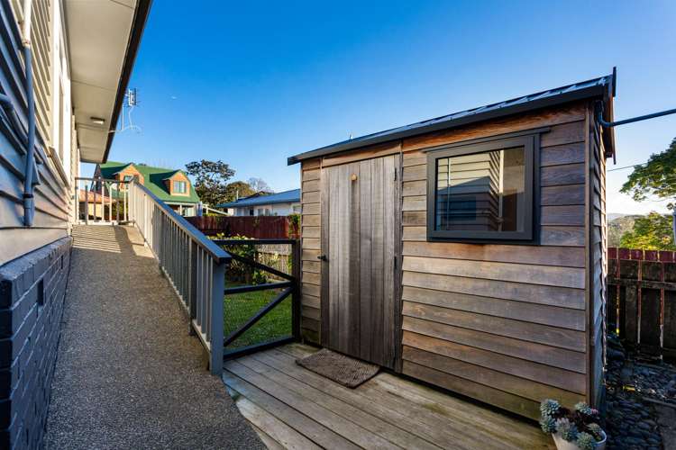 56 Vodanovich Road Te Atatu South_21