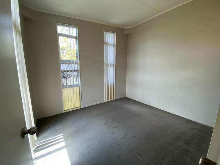 17 Merlot Lane Pukekohe_4