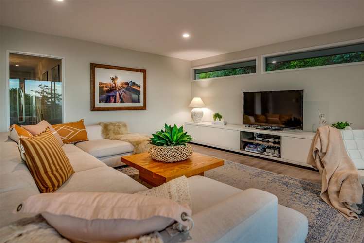 137 Soleares Avenue Mount Pleasant_6