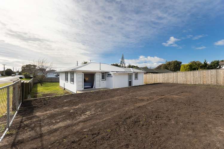 42 Donovan Road Paraparaumu Beach_24