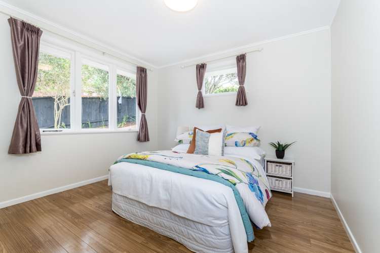 75 Selwyn Crescent Forrest Hill_15