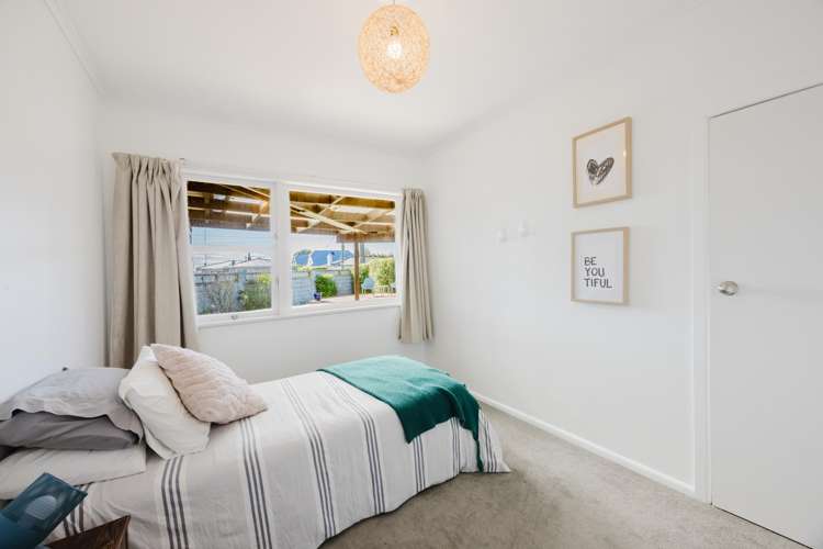 8 Corbett Place Onekawa_18