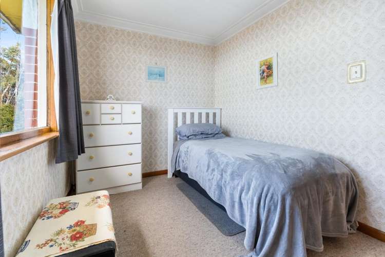 32 Herron Street Brockville_12