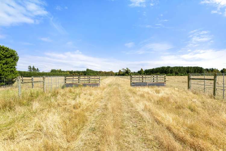 526 Downs Road West Eyreton_11