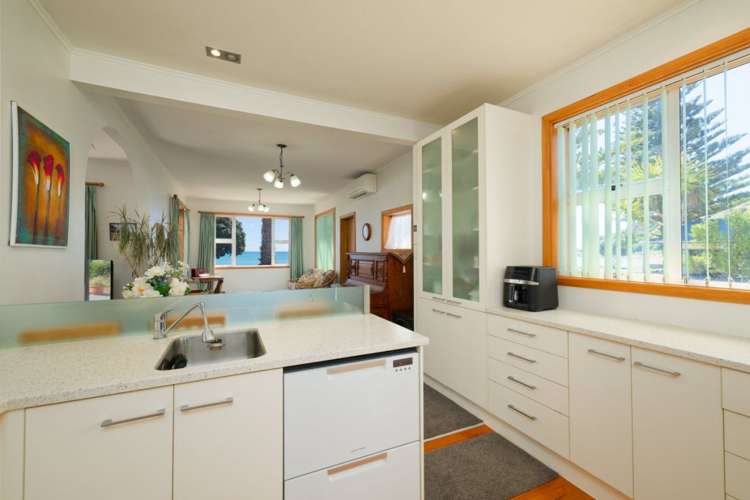 218 Esplanade Kaikoura_11