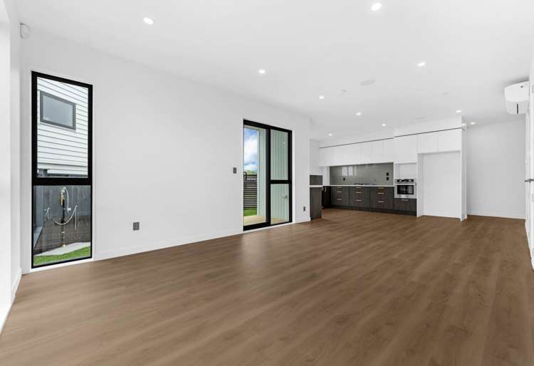 135 Bremner Road_5